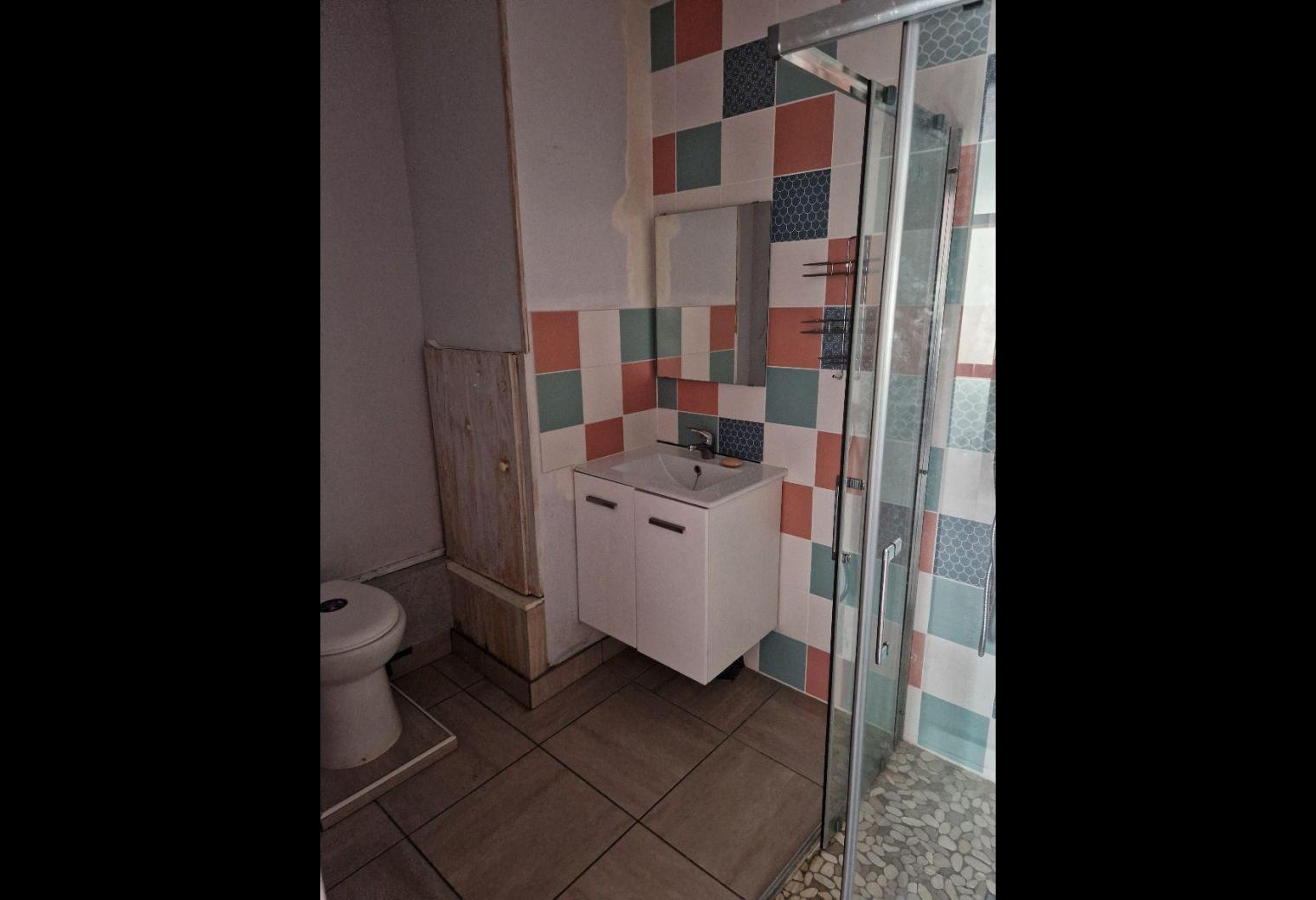 28ea69de-5a8d-45a4-a108-516da4e45d95.jpg