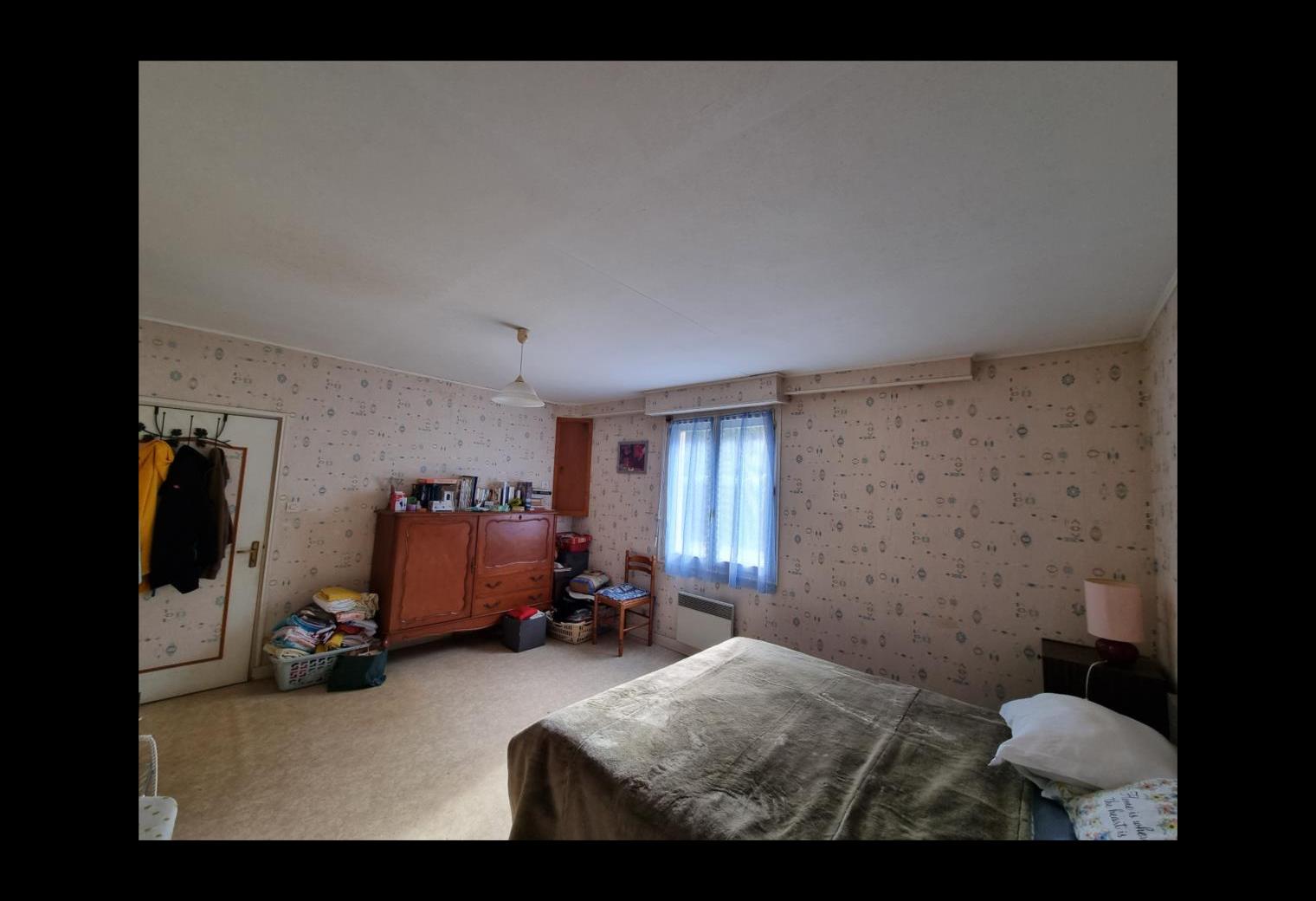 02ad29b4-9438-4bf8-960c-59da18ca843b.jpg