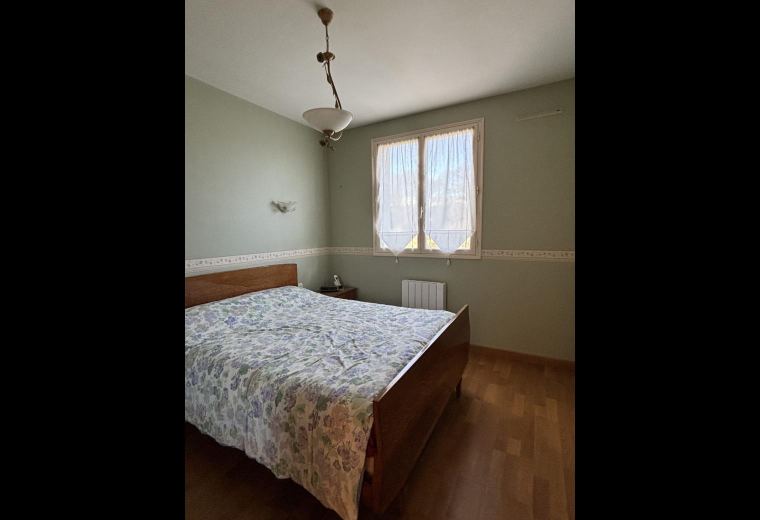 ec6180db-74a6-43ab-b7df-351266f7f718.jpg