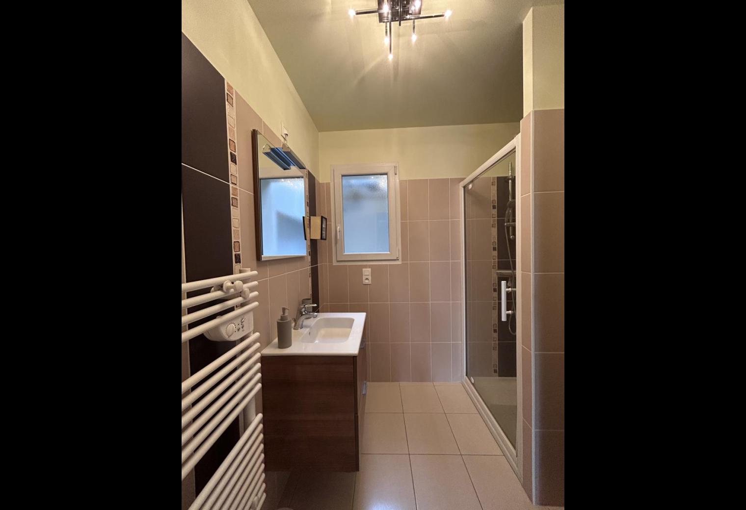 5100cbd5-f206-47db-b368-7abaa61b15a5.jpg