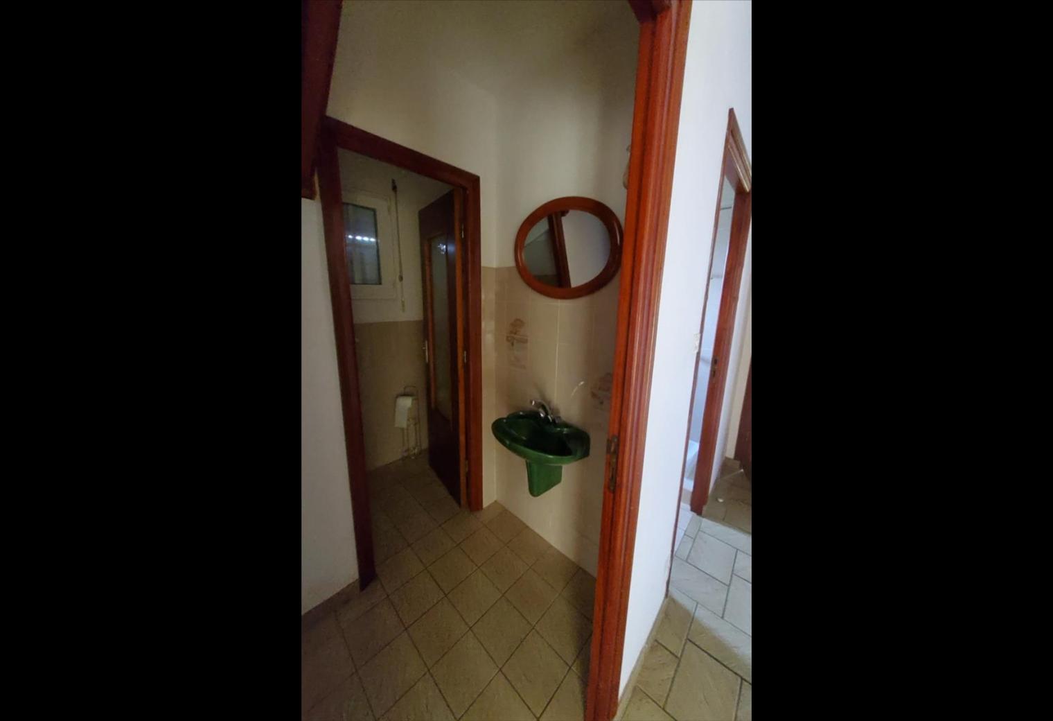 40f7a362-72fe-4d01-97e9-978be9e6d7d4.jpg