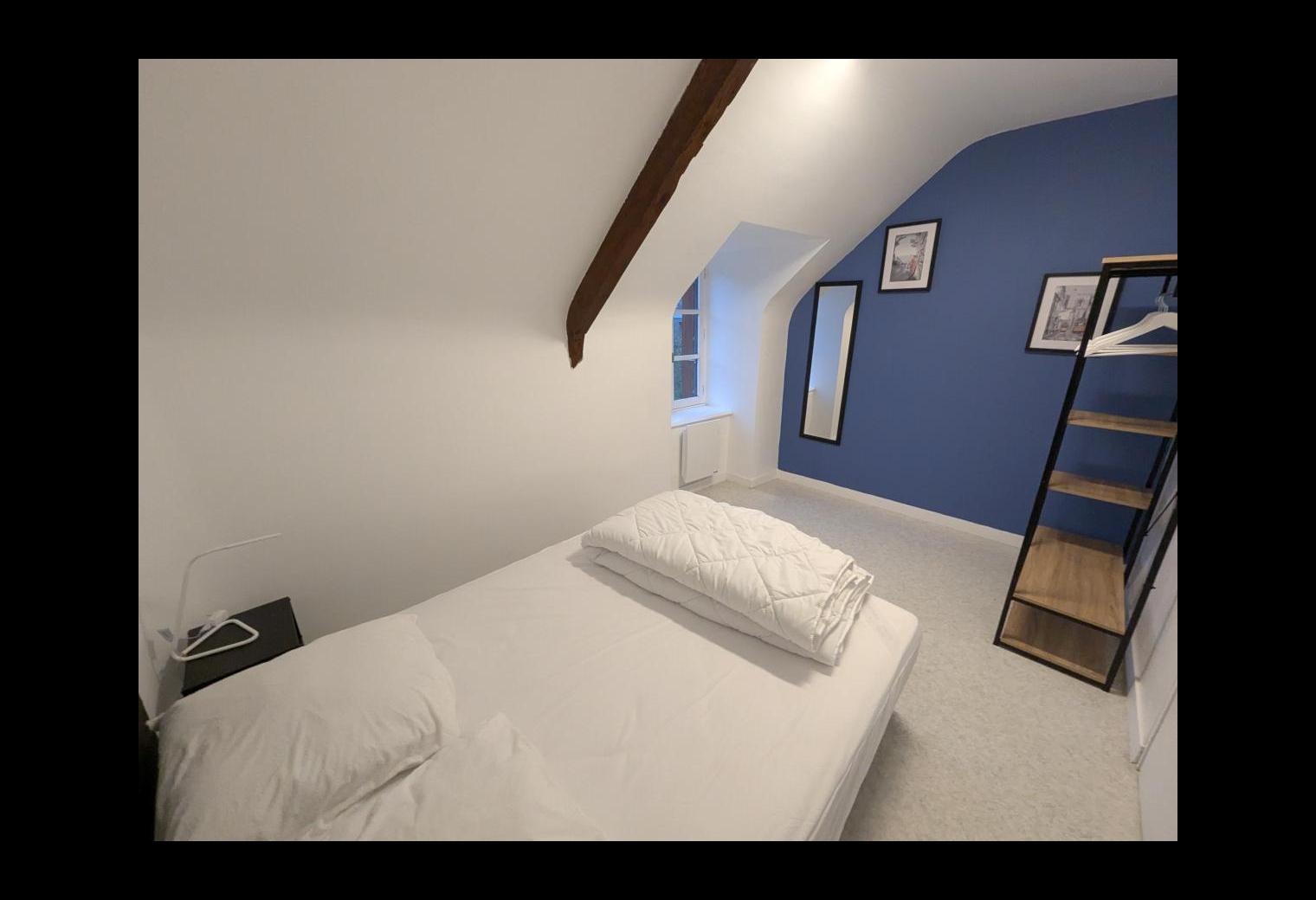 dfe90340-3fa7-470c-bf01-7d99bf8726f0.jpg