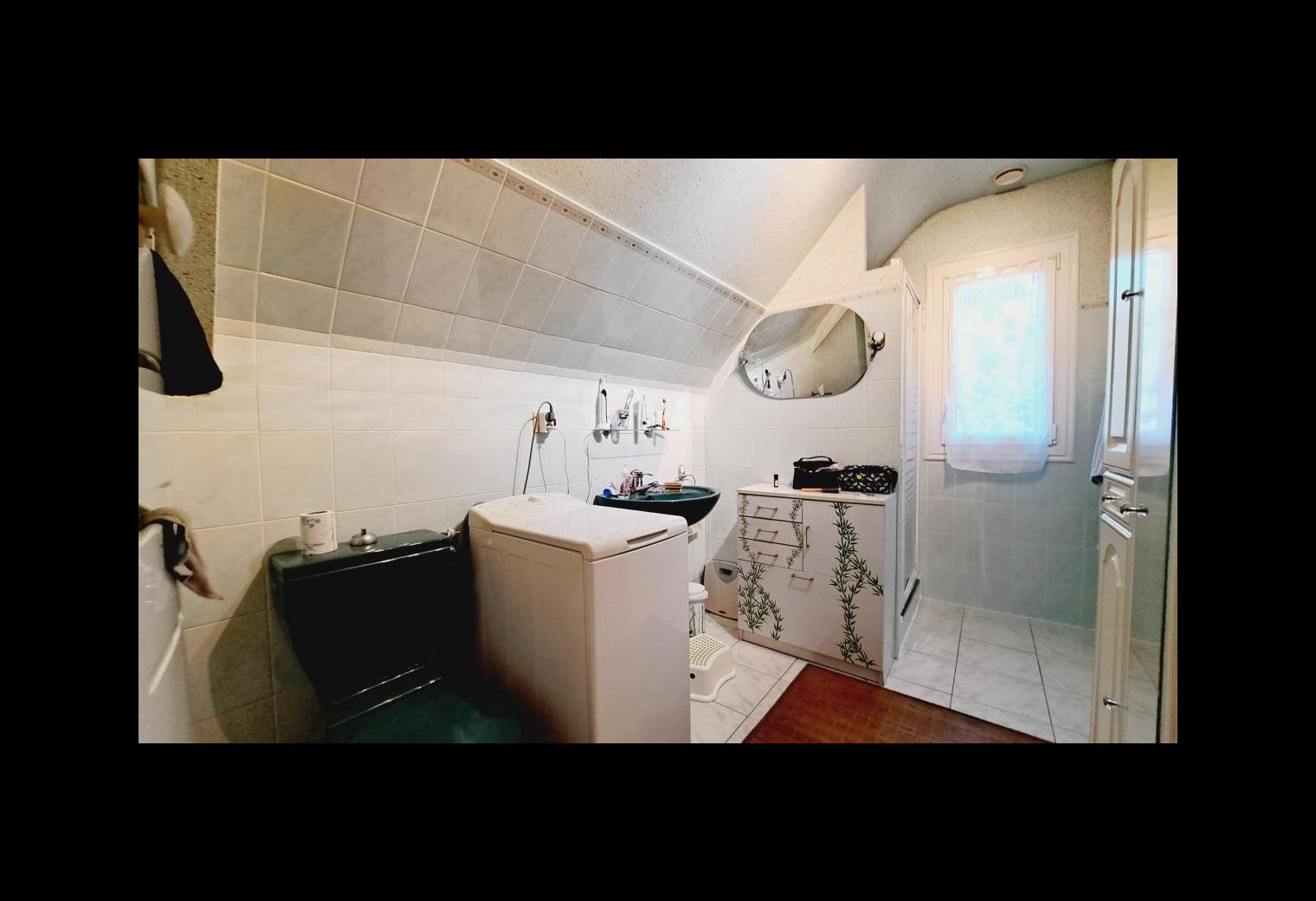 bb5848af-8a44-42ab-b9da-5fbcf4782d0a.jpg
