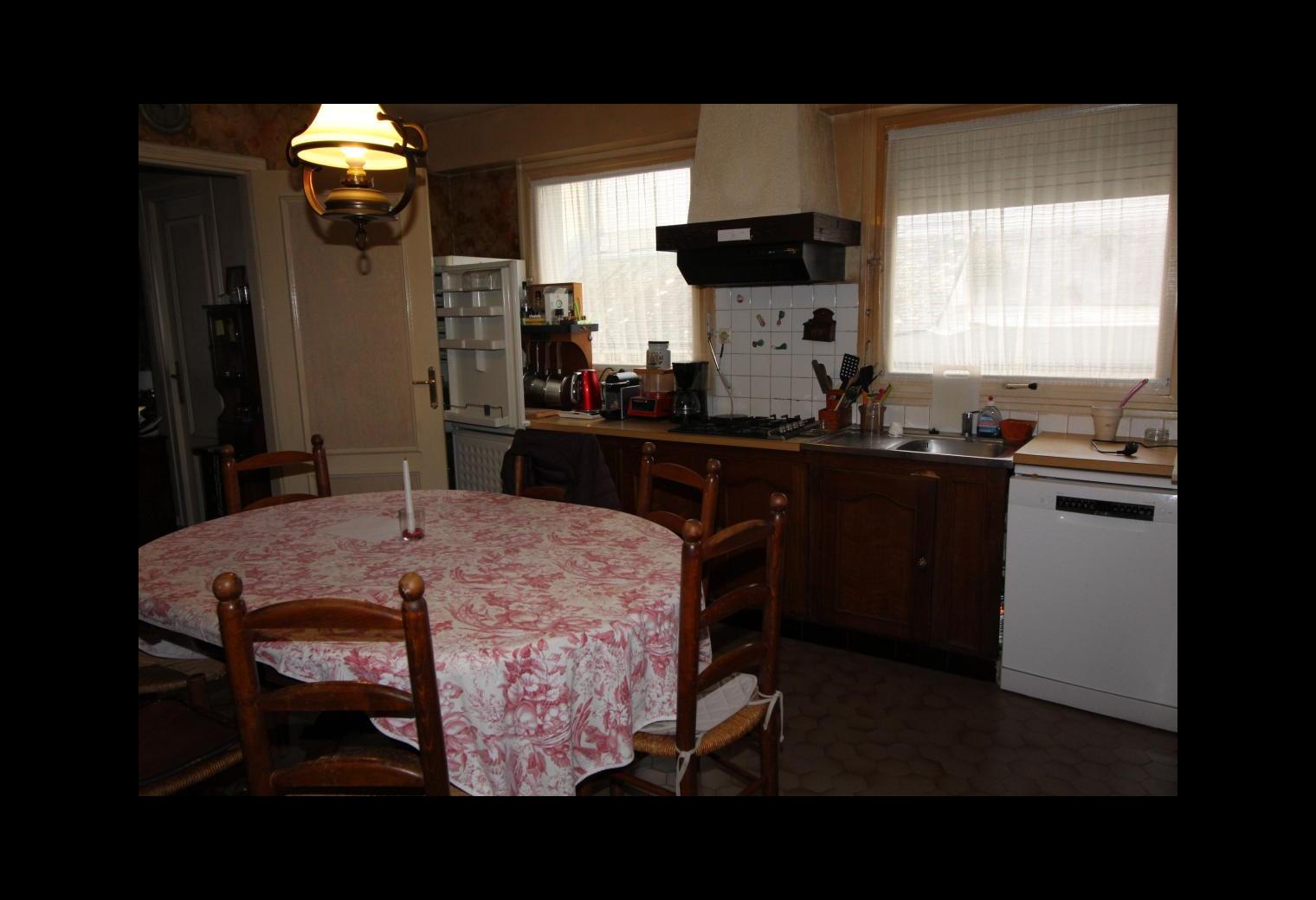 7e120511-2d15-4ac3-8129-be7b32ab0b4b.jpg