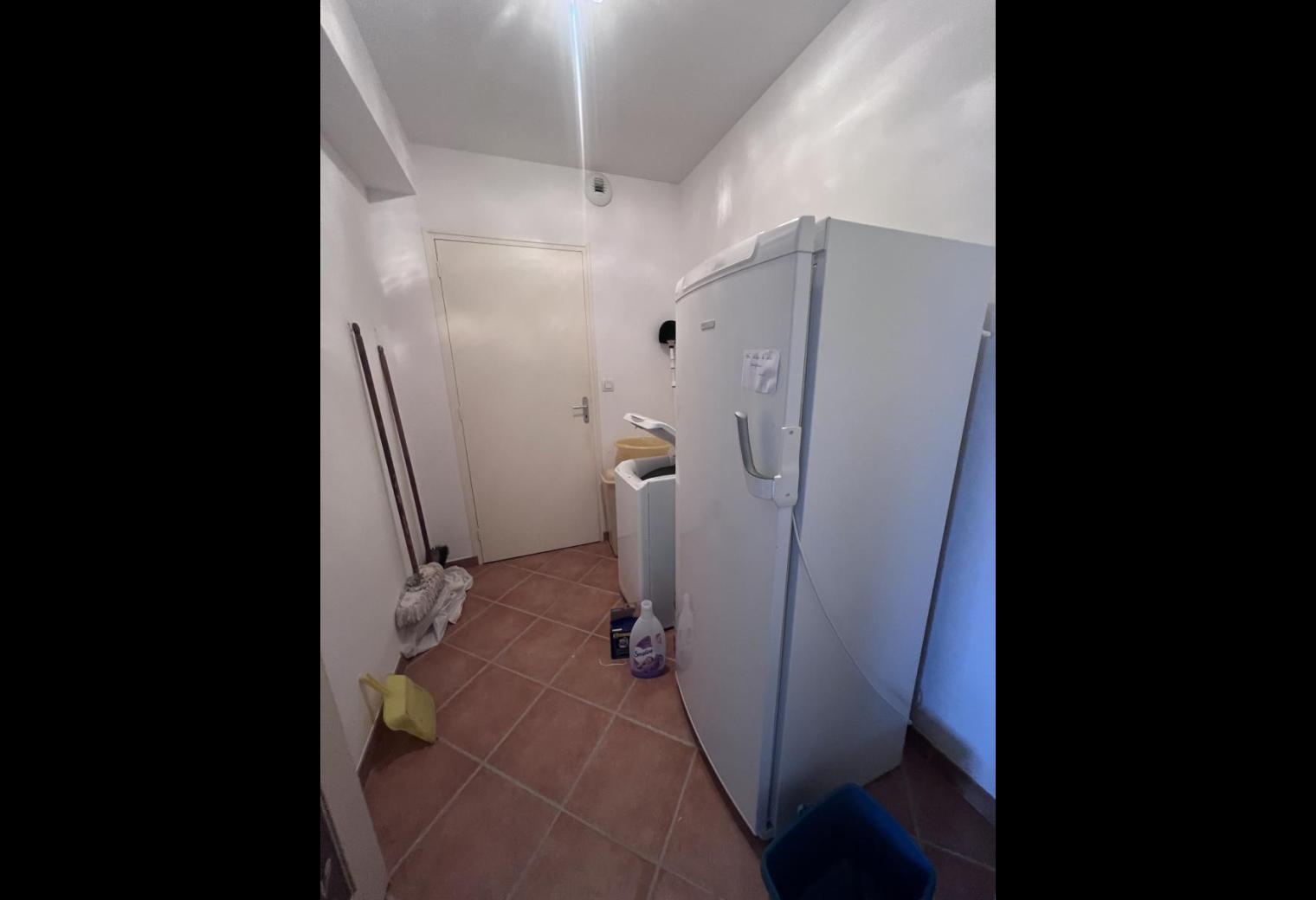 b86ee5ae-48c9-46bd-a0fb-11ee95dcd8a3.jpg