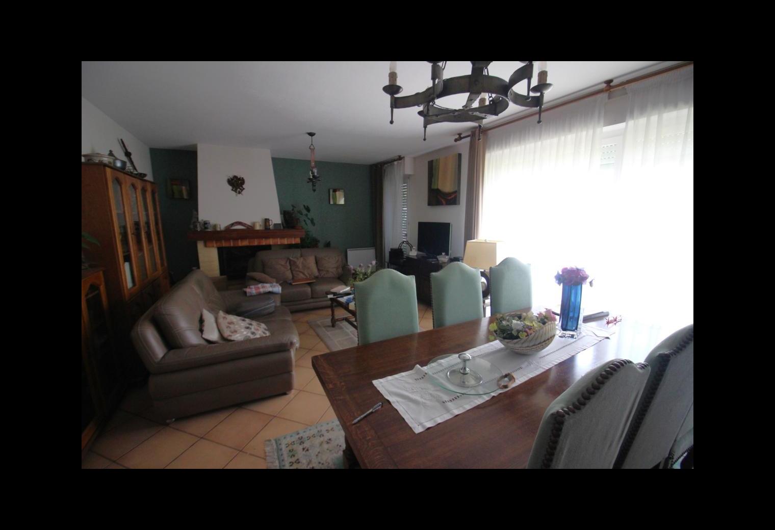 df70374c-9268-4deb-a0a8-fba378158da6.jpg