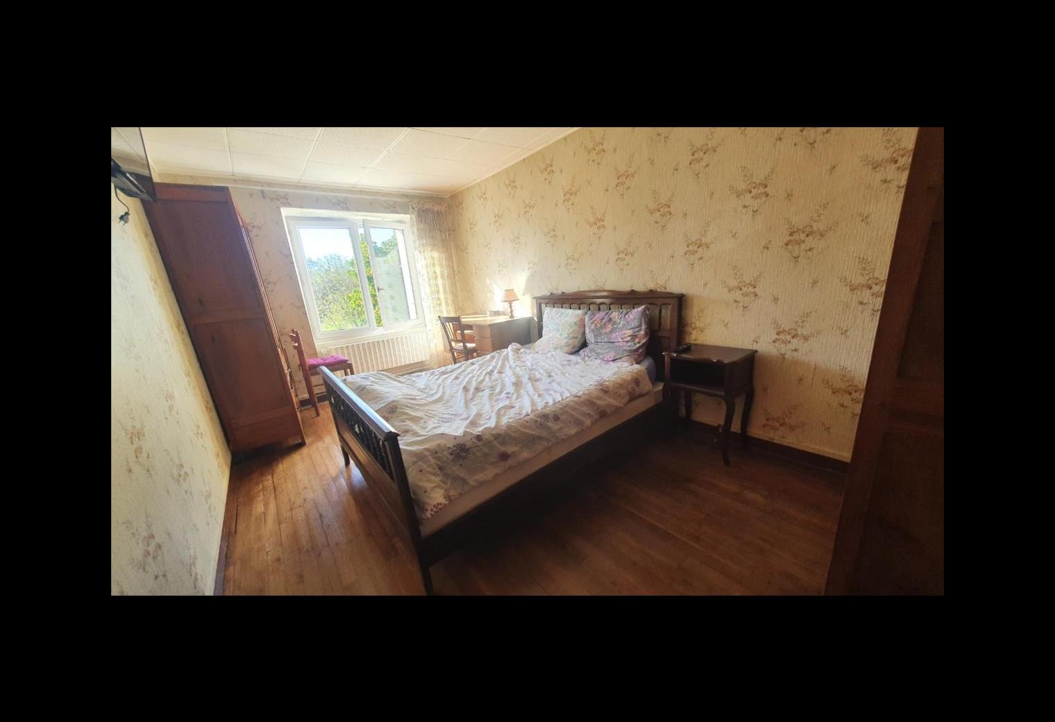 f436e2d5-690d-46aa-ad3b-e4721696c0a7.jpg