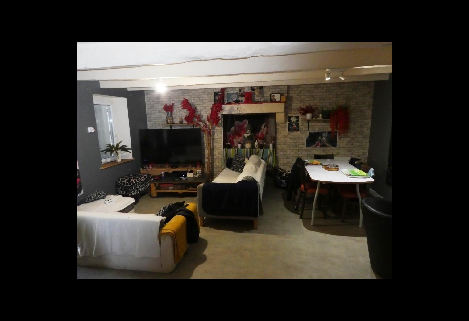 0bea0074-6d9b-426a-9837-b9af38226c77.jpg