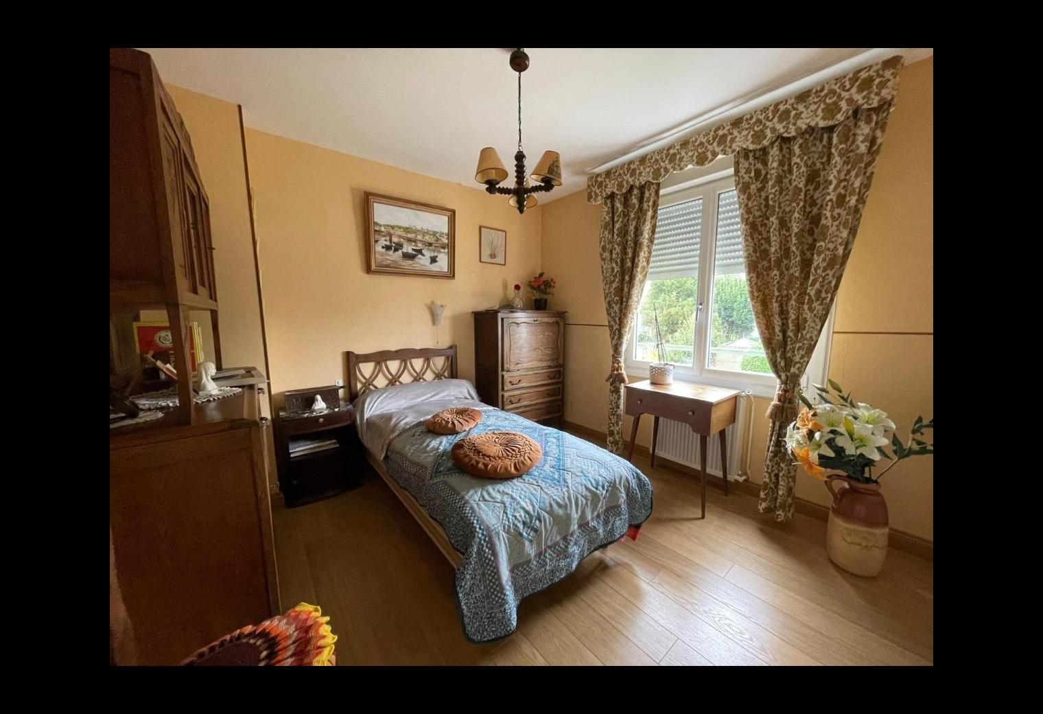 6e90bd6e-9a18-4ac3-89bf-7c7a4b8be089.jpg