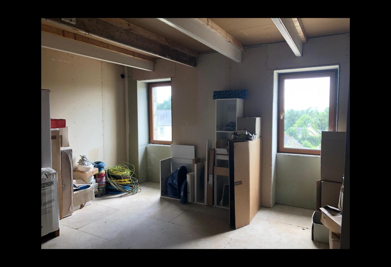 4ef1dbed-3fef-4ef3-9e6b-ca4be2cf6657.jpg