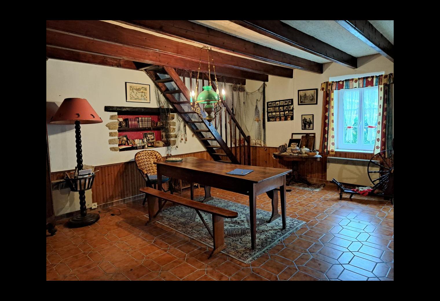 299d0d9f-d9b3-4478-b45d-0a7f6719deb5.jpg