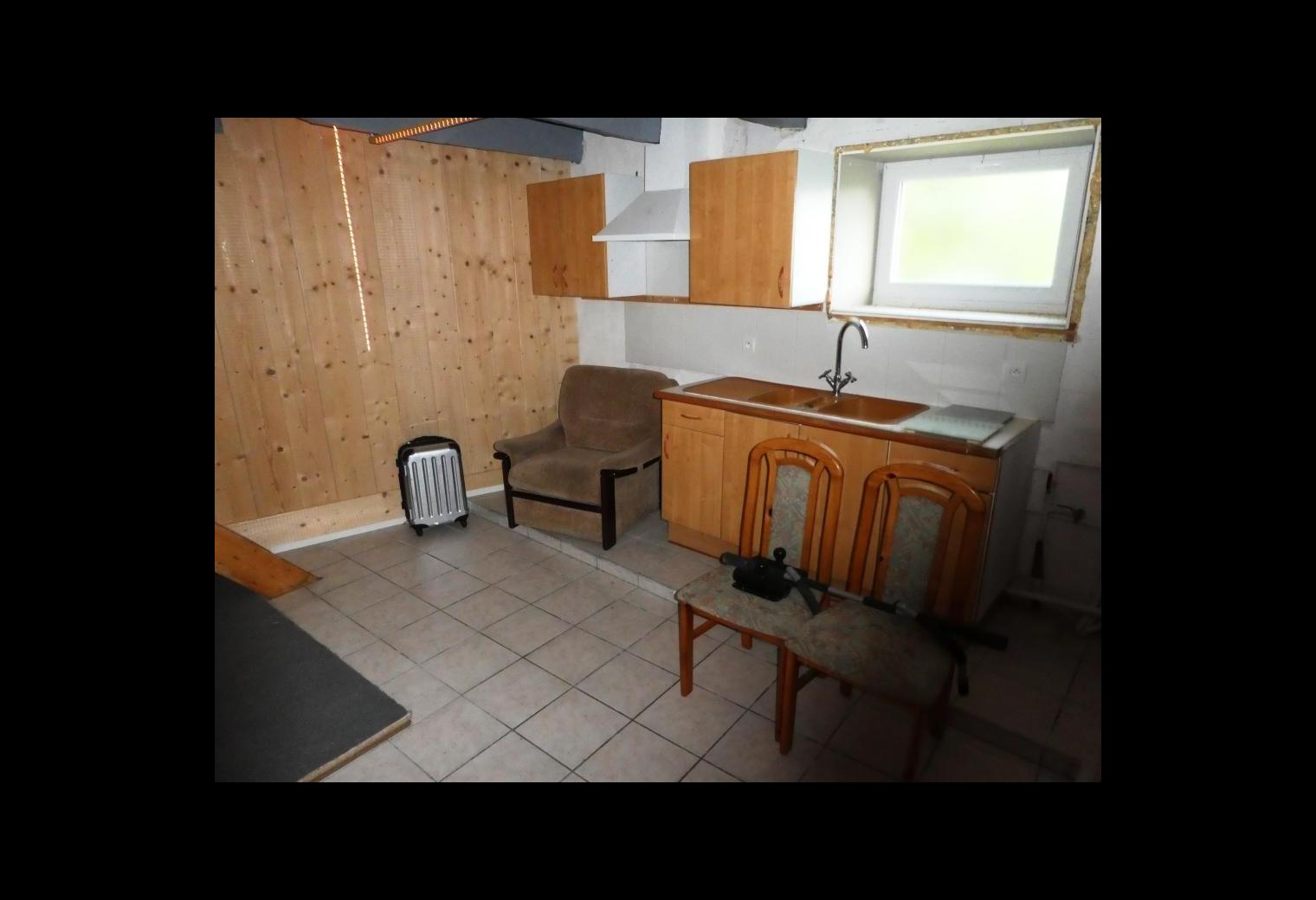 d82cebed-6095-4f46-82ea-4dc3702083d4.jpg