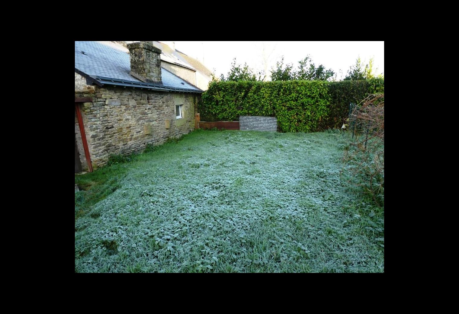 ef18ccc8-0825-4bd9-baed-45766648c1ae.jpg