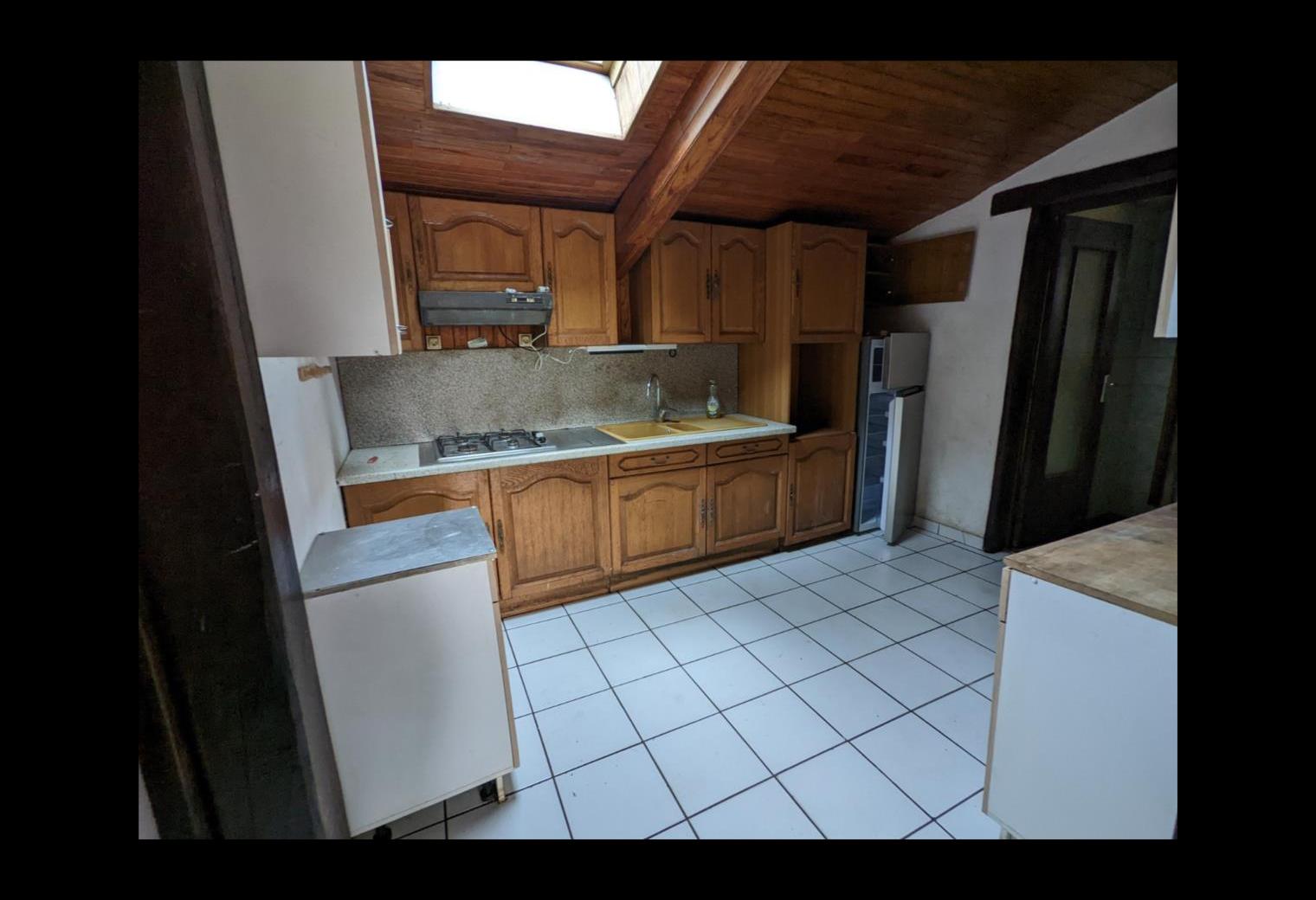 e33db08d-6ff3-4a72-aa52-a991462ce069.jpg