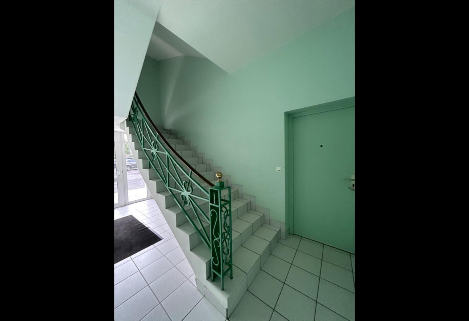 cc9a8ad7-8e6e-47a3-bed1-affee49d159c.jpg