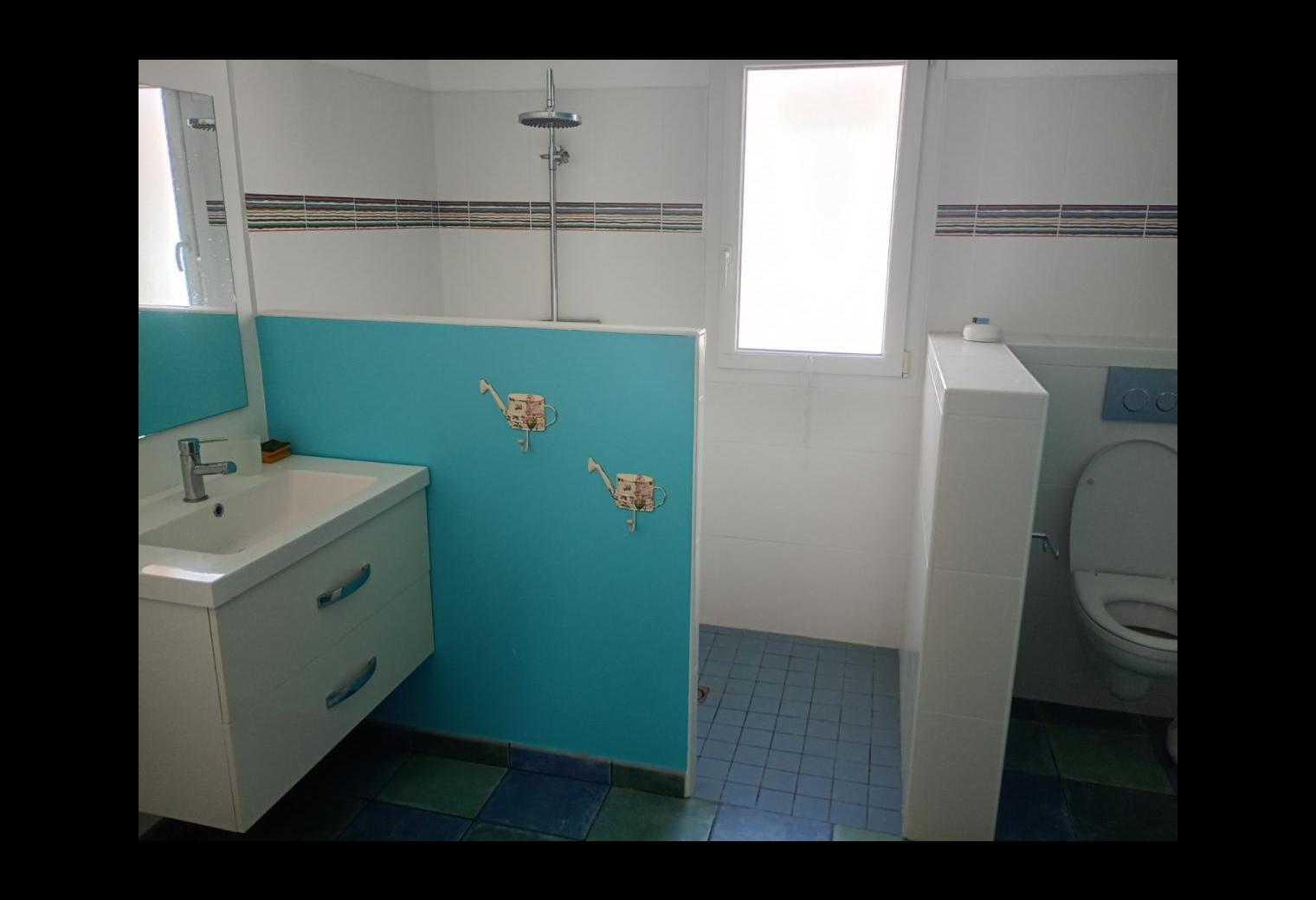 92ef7b09-83ef-4c90-977c-fb97a1546f6f.jpg