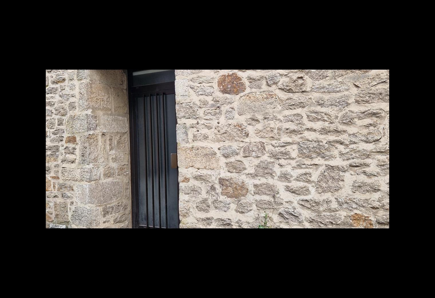 b19e9745-43d9-472d-ba4e-3e5a7434648c.jpg
