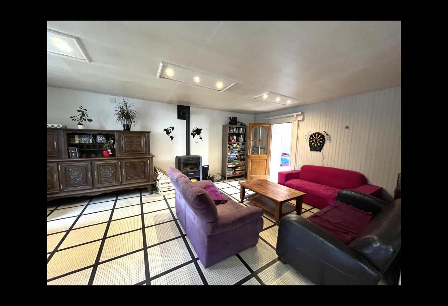 a6cde656-faaa-43bd-a690-3220a291b699.jpg