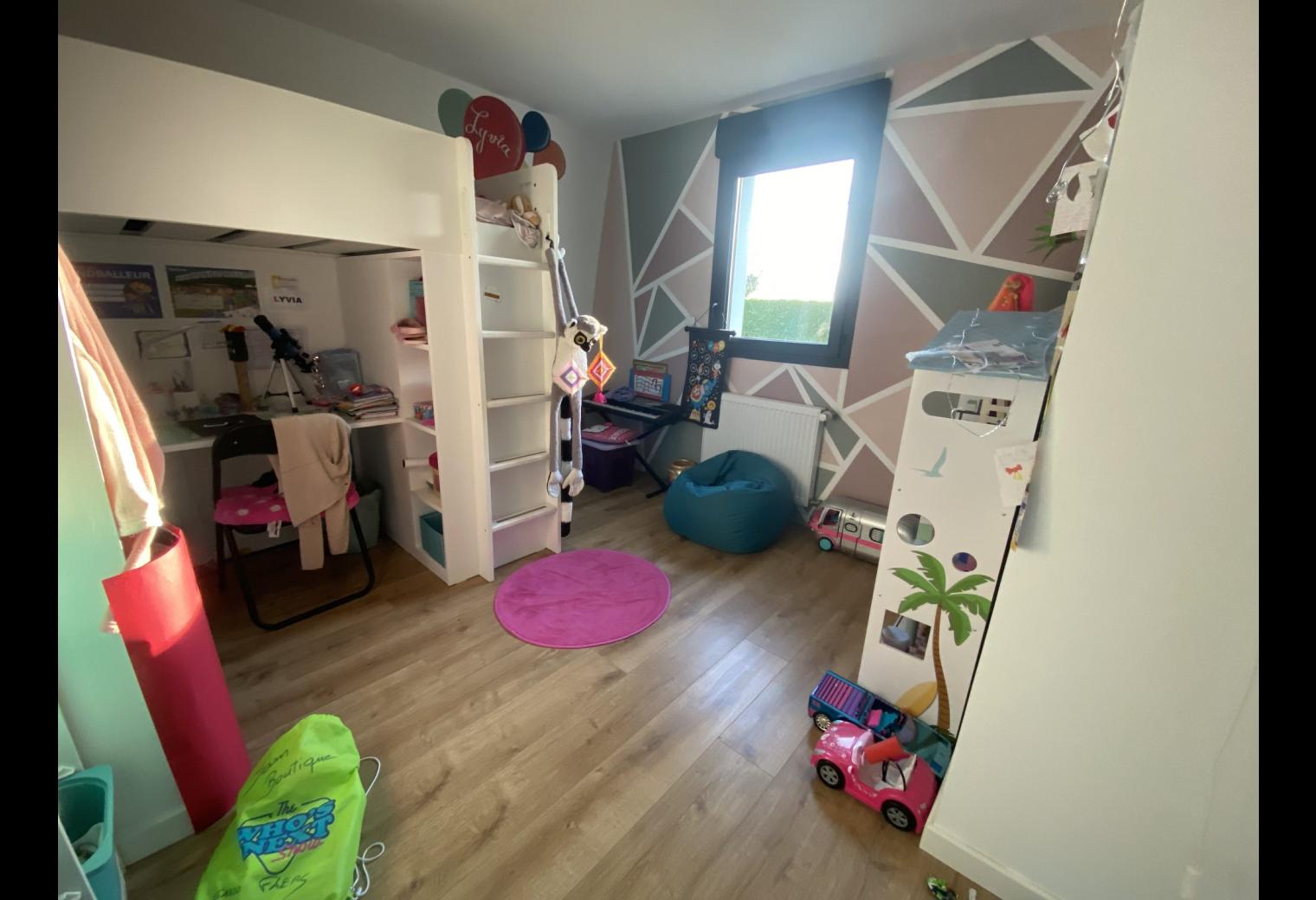46f376bb-295c-4e18-bd90-d4e56bbdba0f.jpg