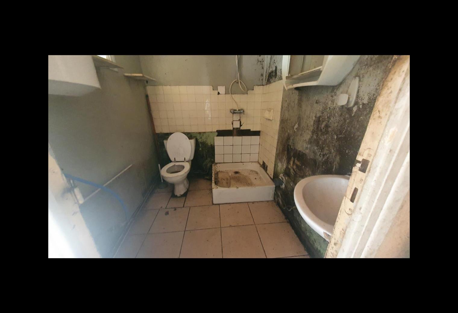 3bd1844c-c2ec-4b29-a91b-2582a8c95b92.jpg