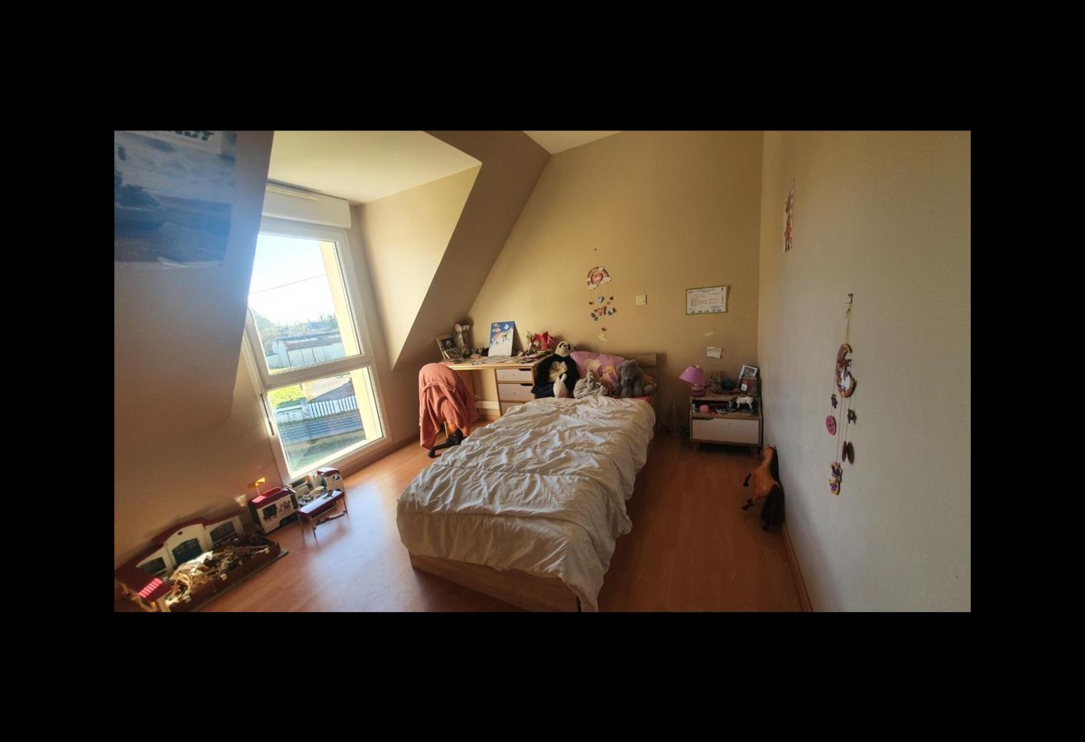 e9312bfe-b7b5-46ca-b041-9d3d25089ae2.jpg