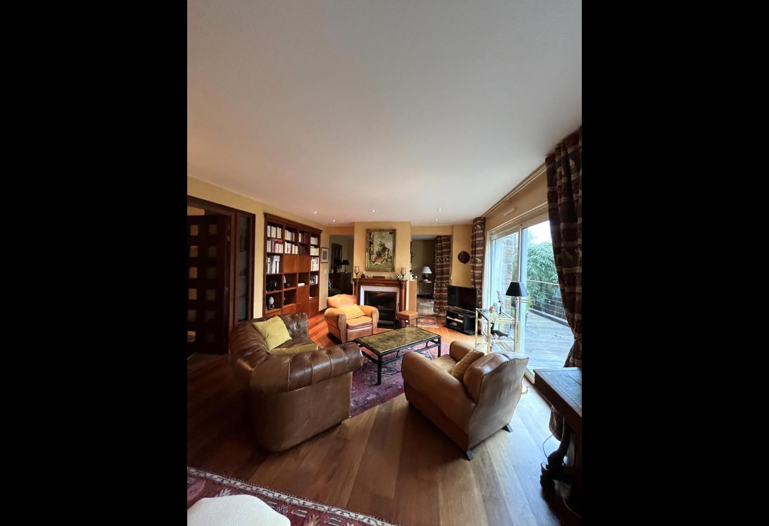 a8f7ff70-b495-45ad-be8b-b39f6e4002ab.jpg