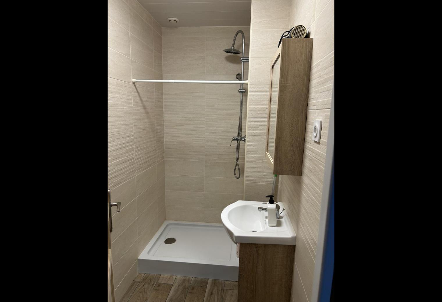 85ee2899-d3ab-4676-89cd-a04dd74abf63.jpg