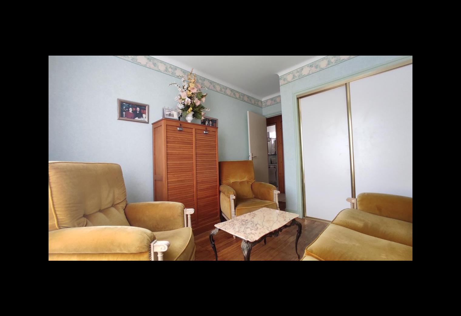 54efb850-d4ce-4107-95d8-237cdde3a98f.jpg