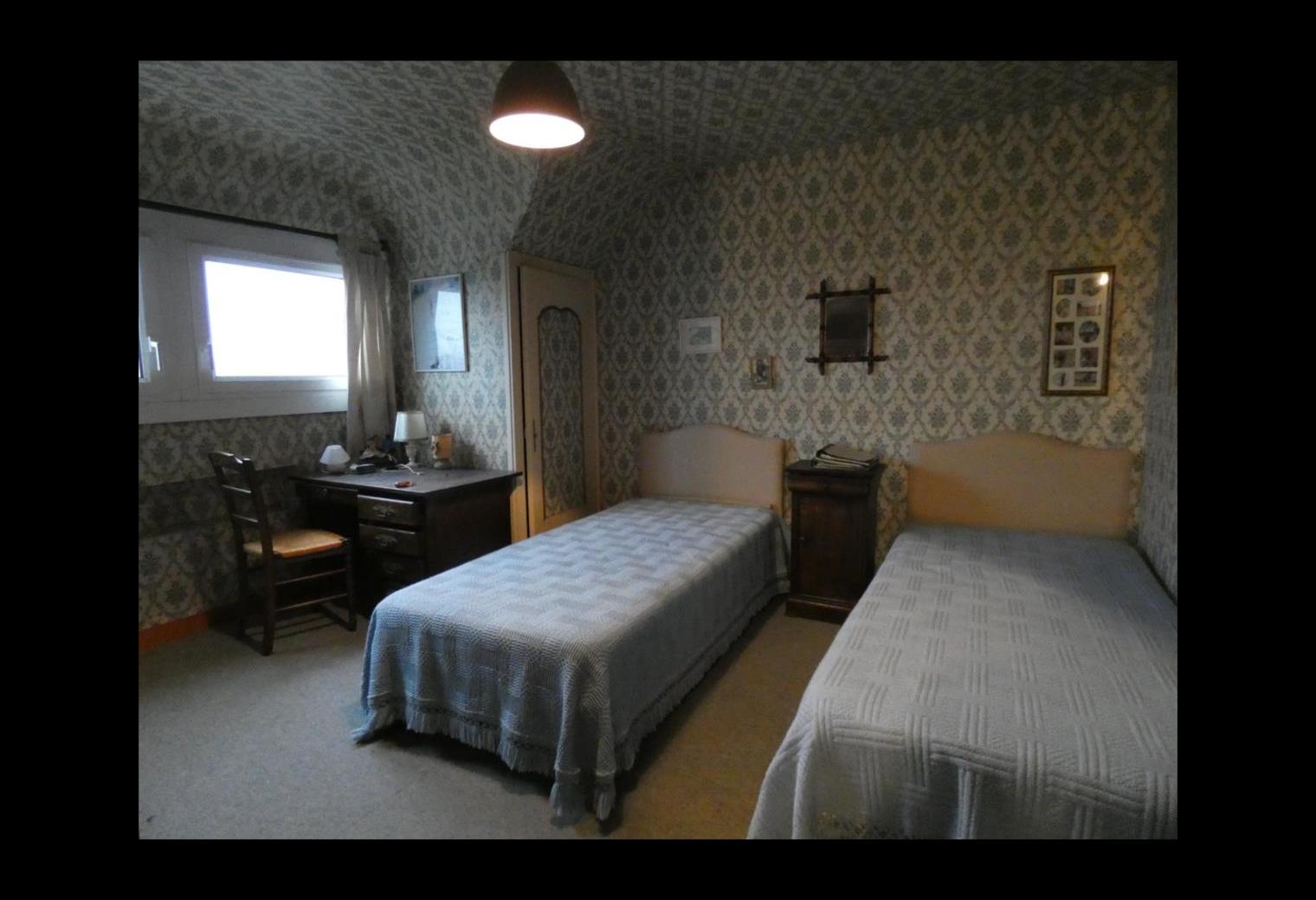 5da118f6-36ab-4c70-86f8-697d965ee08f.jpg