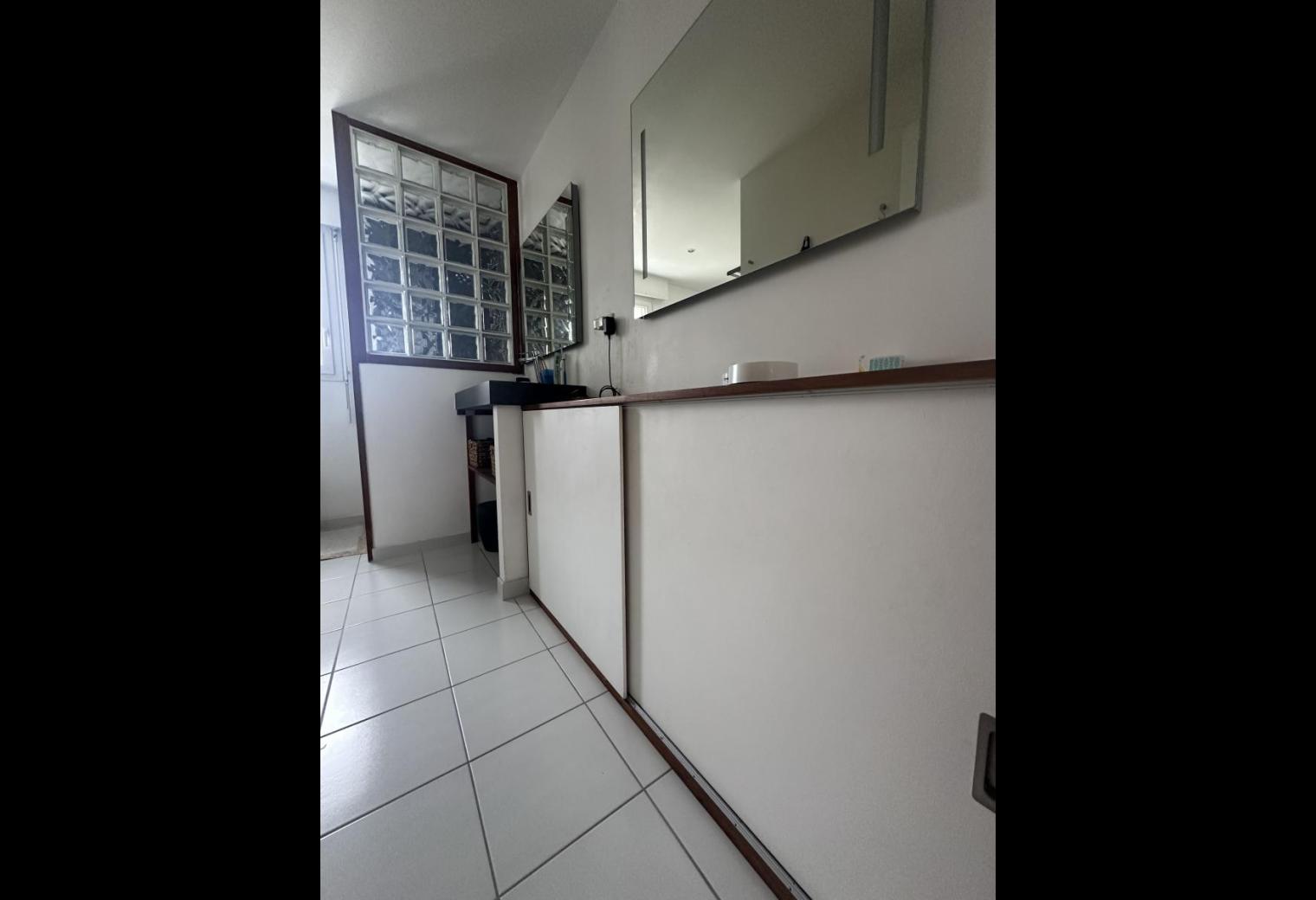 a65eccee-aed1-4acb-9590-2e62c28a04da.jpg