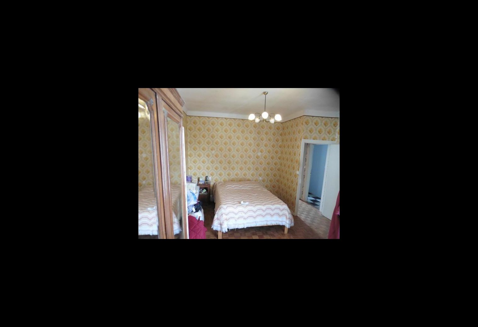a16d761a-4200-49e3-be73-645d73929122.jpg
