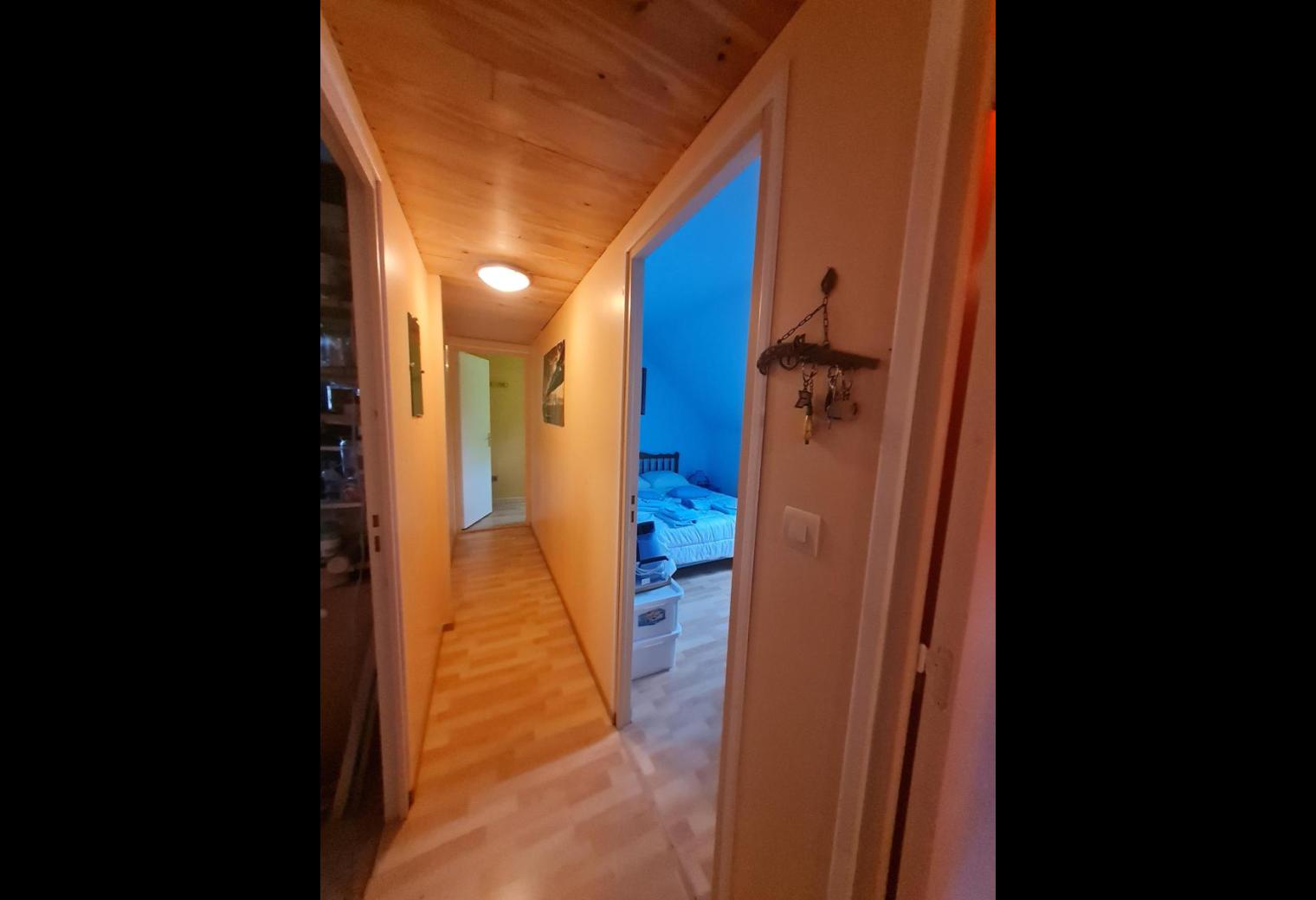 818e2bd4-5185-4635-b258-2e0c16114556.jpg