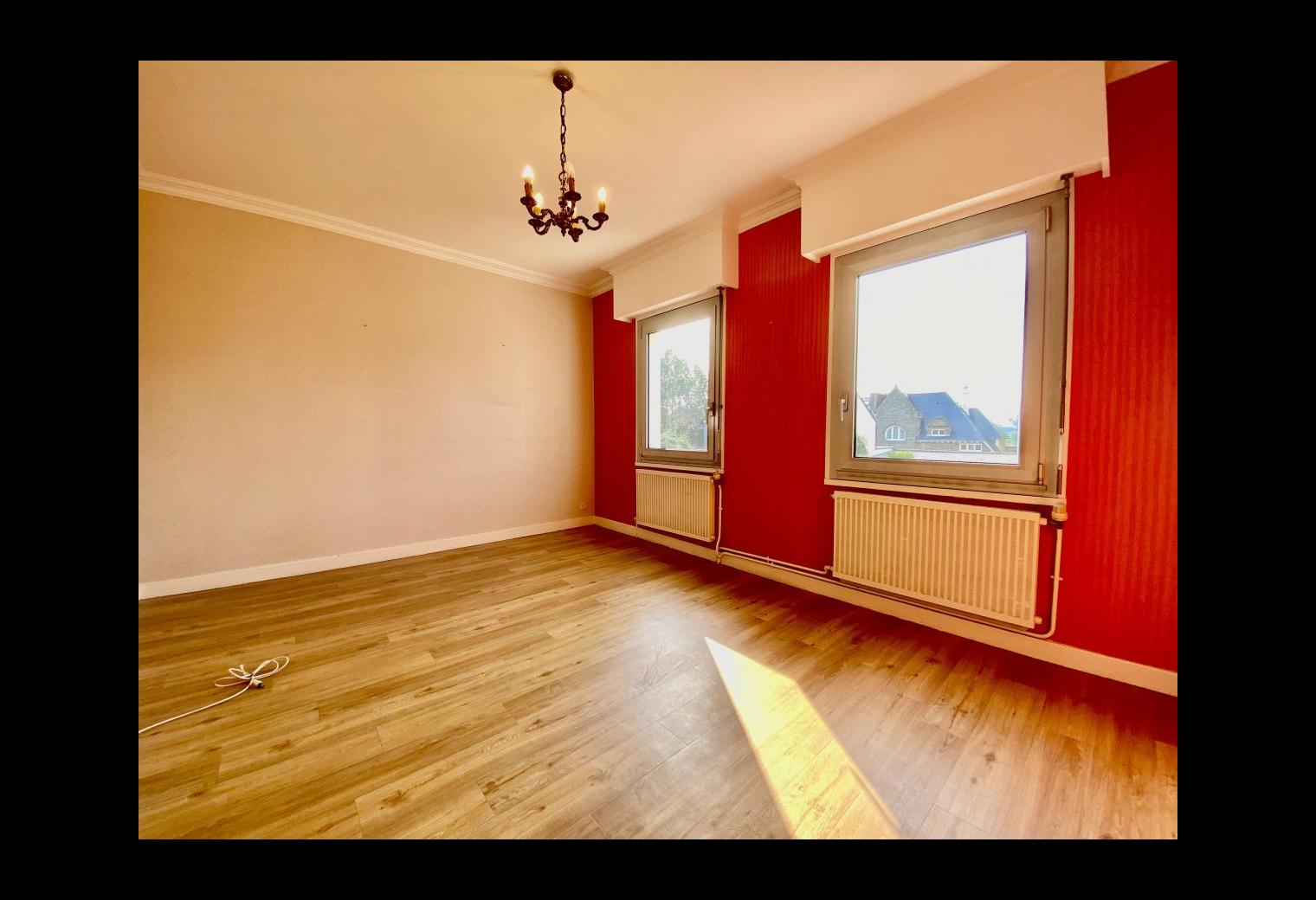 960ac86c-cf90-4496-bed1-f292d698833d.jpg