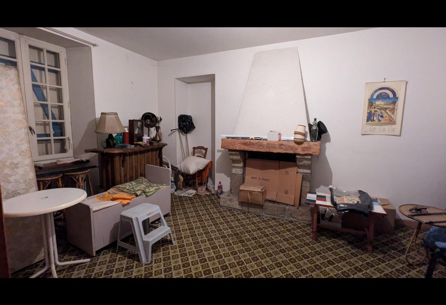 e38a529d-3341-4980-a0bf-1a7959494b43.jpg
