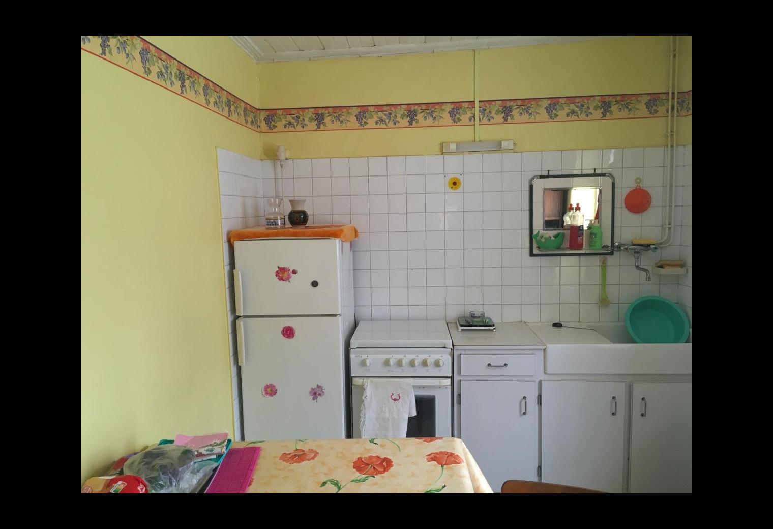 a8be7812-2ea7-4dff-b8c0-e0e96f1b96a8.jpg