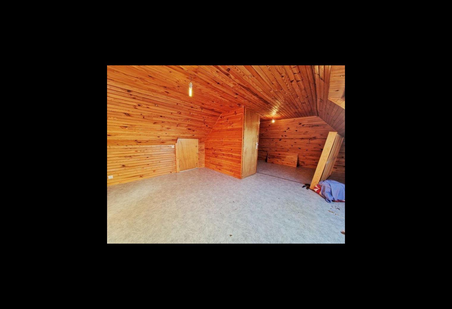 48d20a1d-f547-471f-a397-072e2141db2e.jpg