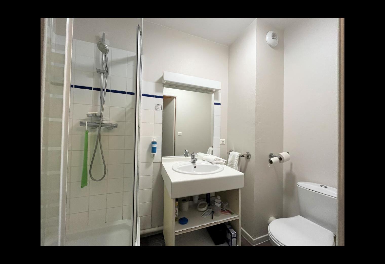 30ab8a04-30df-4512-9445-615bc5aa4feb.jpg