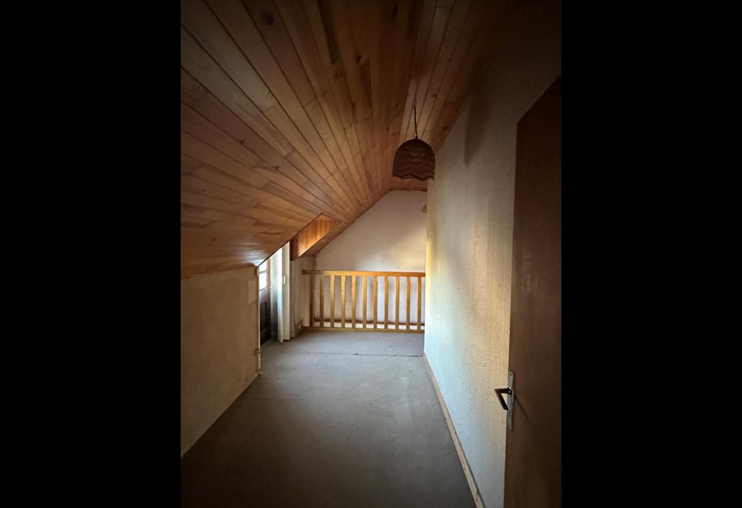 e7e20840-e361-4d8b-9515-6c5bd26cad2b.jpg