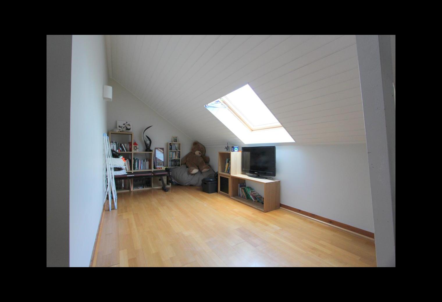 24c62bb7-de1d-4321-ae58-7d531b4dec5e.jpg