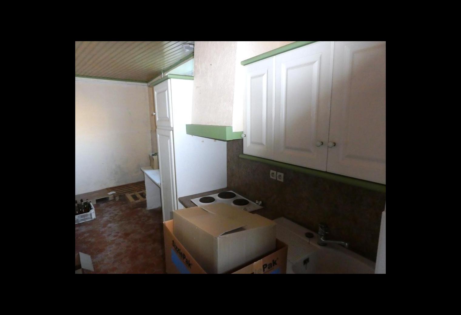 ba40e8cd-d503-46b7-98db-7dd20decb534.jpg