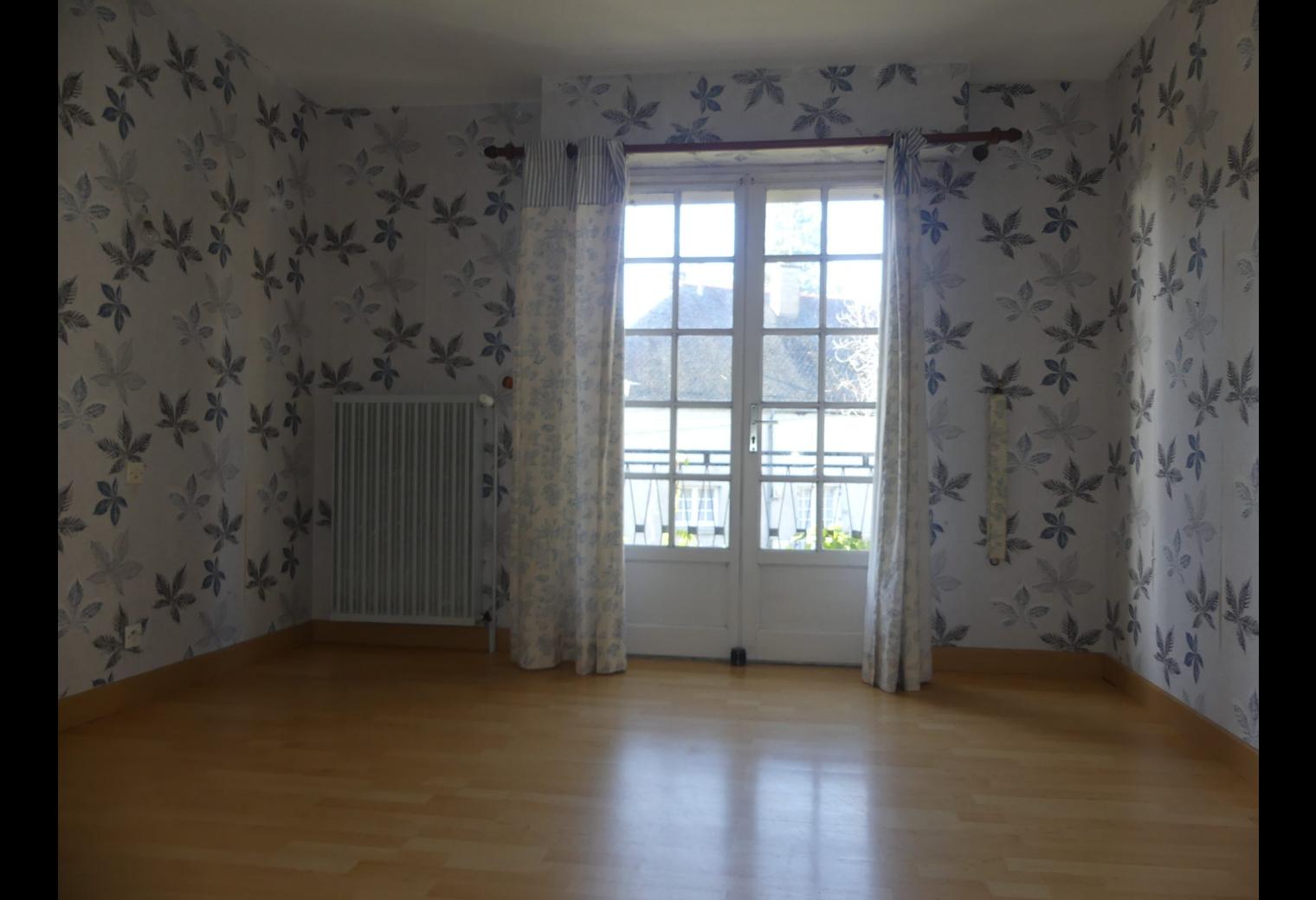 495dd27d-809e-48ad-be56-3c7aff7ef886.jpg
