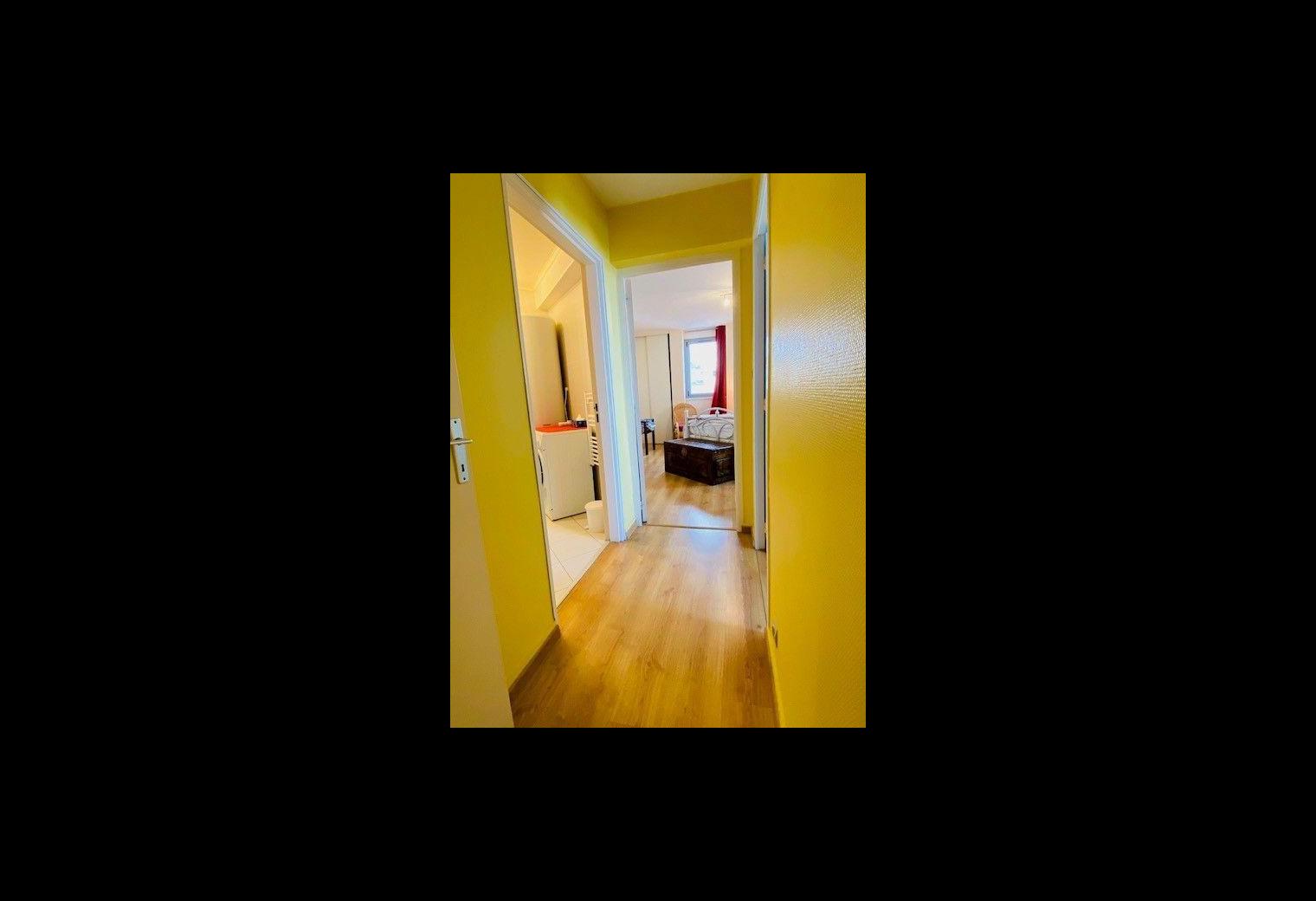 3d56a3bc-81e7-4d27-82ca-6a22023211a5.jpg