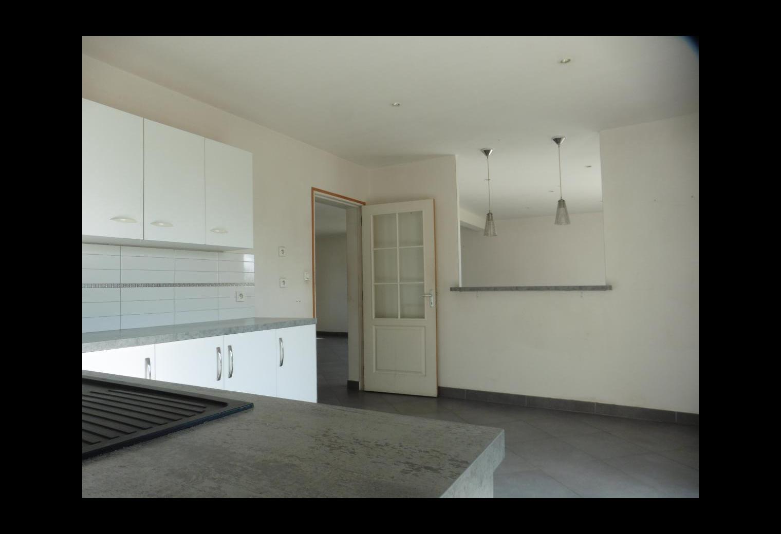 2bd7c850-4d62-4743-9e23-db94cf98ecb6.jpg