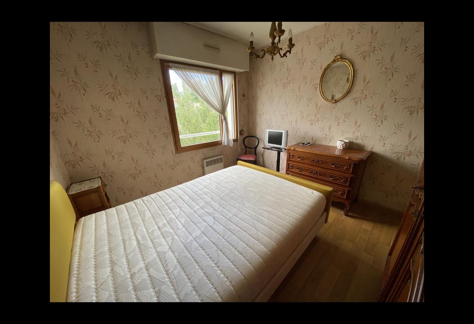 5bd64f0a-8f8e-47f3-9f7e-927632dbfe88.jpg