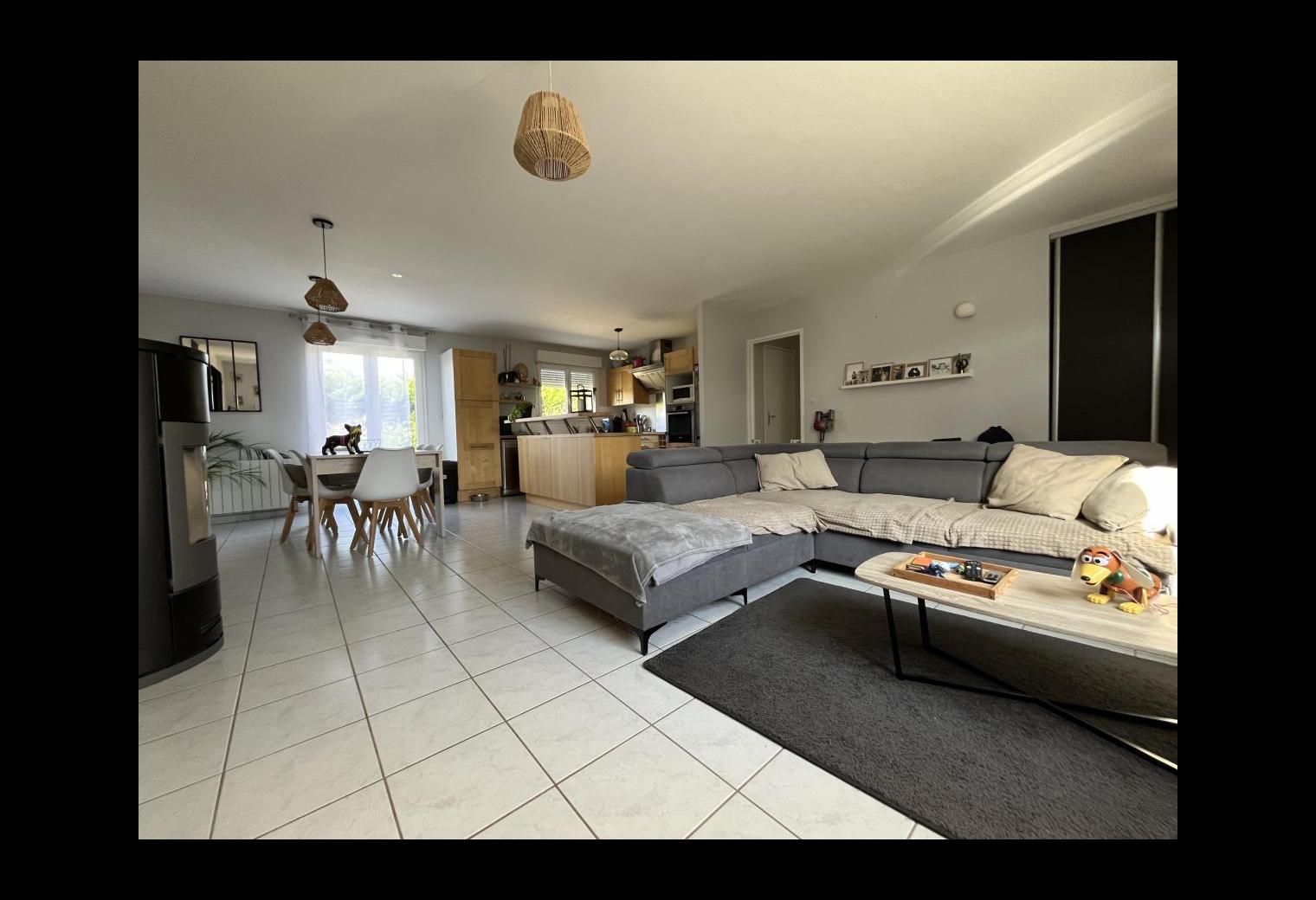 beb9ad83-8c95-424b-9438-a660c9e9ca38.jpg
