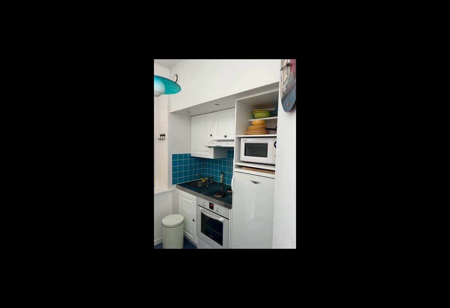 dd2bb664-d147-4dd8-8b65-6ebc0a742d8a.jpg