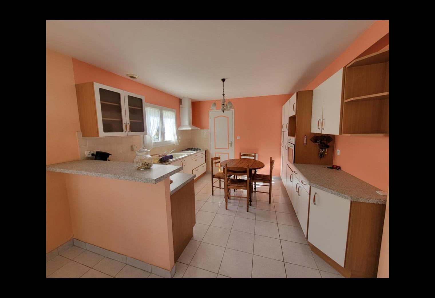 ba297737-3dbc-4d54-aeb0-c968eb3be788.jpg