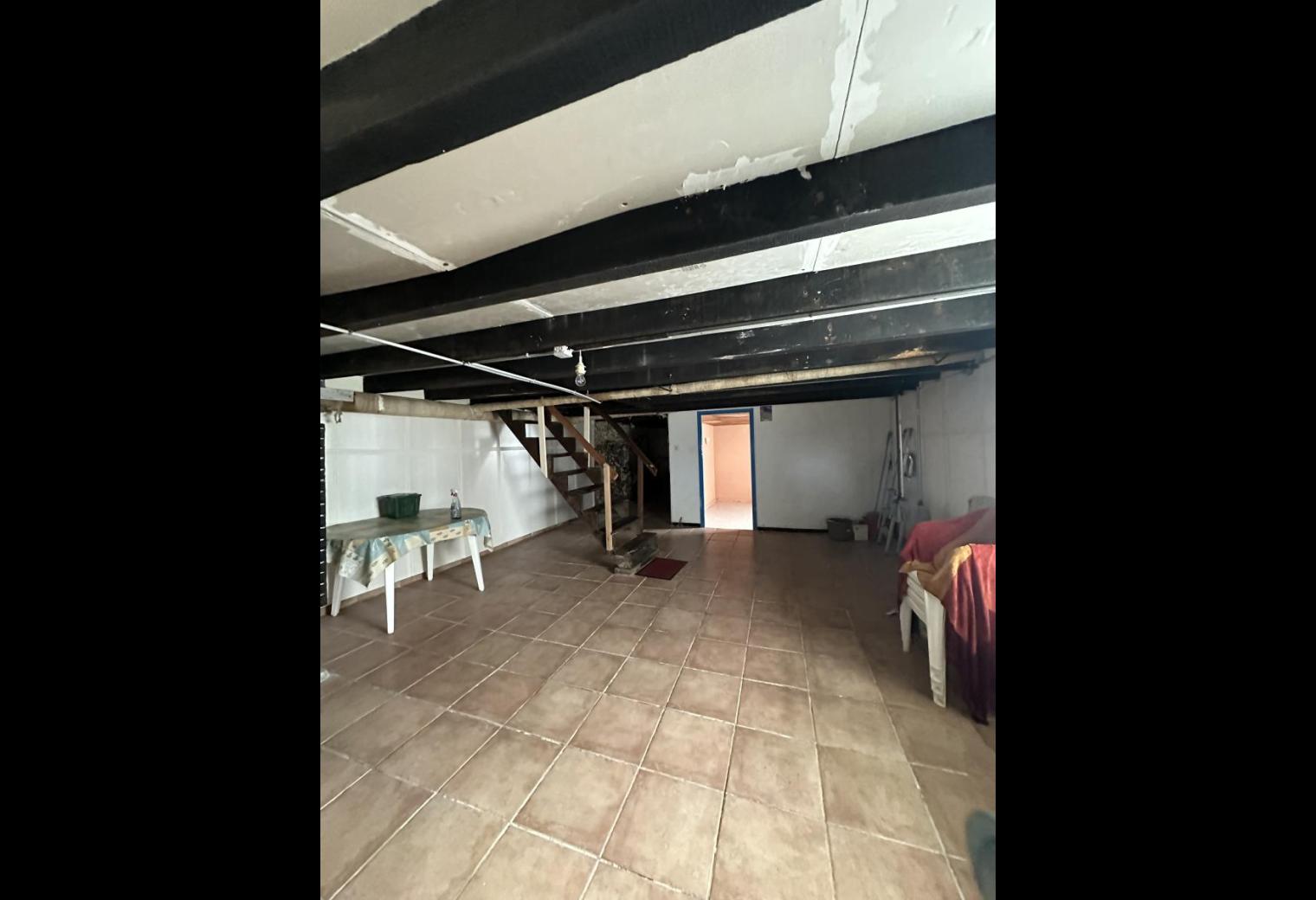 4d212ad9-91d5-4036-9ebc-21b5a5bd5315.jpg