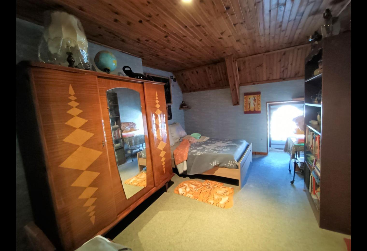 a22ea1a5-6402-4018-a730-ae9374db3db7.jpg