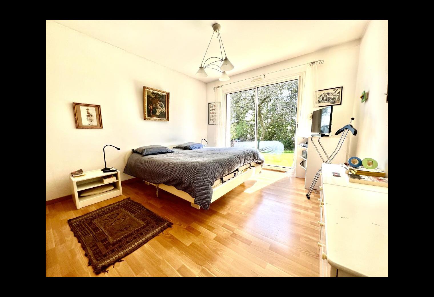 815979ff-4bd7-4a1d-bb7a-e3c36724d726.jpg